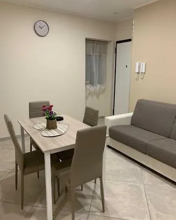 Casa Ferdinandea Apartment *